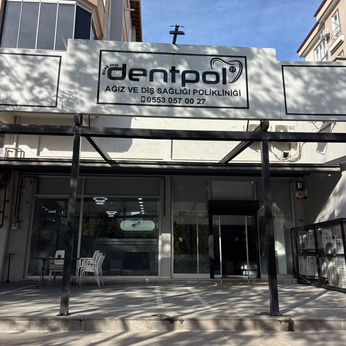 My Dentpol 27 poliklinik girişi ve tabelası